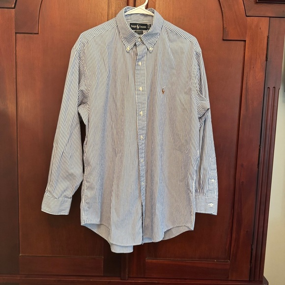 Ralph Lauren Blue Pinstripe Yarmouth Button Down Shirt 16/33 100% Cotton - Picture 1 of 10